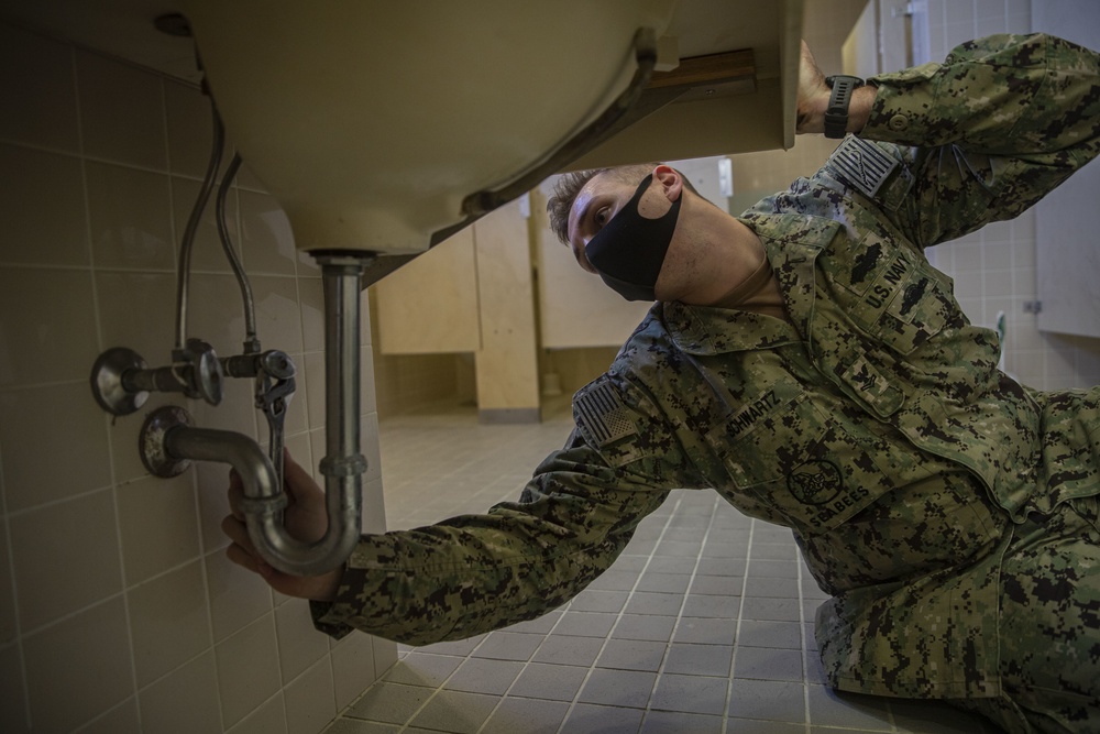 Faces of MCIPAC; A Sailor who impacts Marines for the better