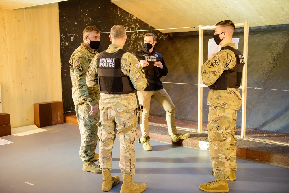 USAG Benelux CDR shoots LEWTAQ tables