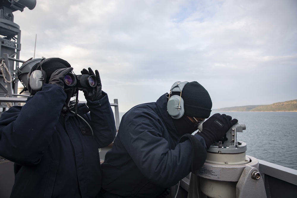 USS Porter Enters the Black Sea