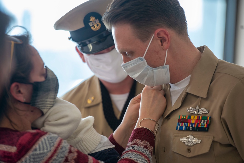 Chief Religious Program Specialist Jesse Kiepper, receives his anchors during USS Constitution’s Chief Petty Officer pinning ceremony