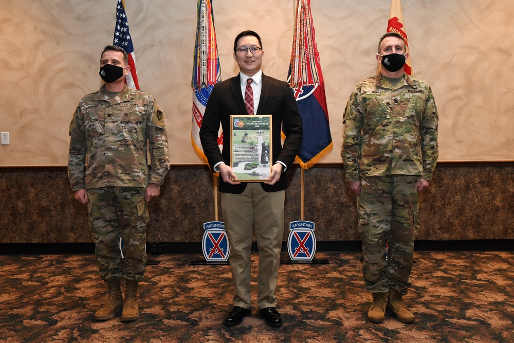 Fort Drum recognizes top civilian employees with quarterly, annual awards