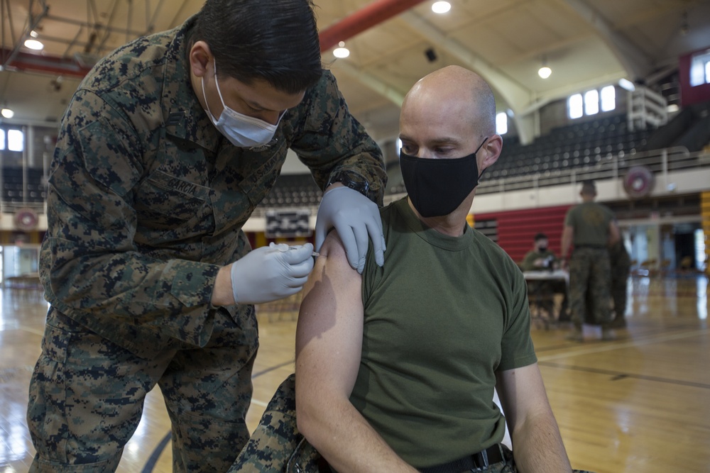 Leadership by Example, unit leaders from across II MEF receive COVID vaccine