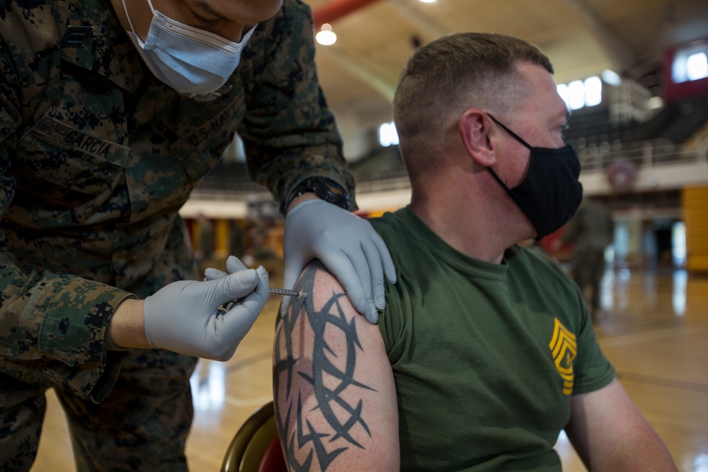 Leadership by Example, unit leaders from across II MEF receive COVID vaccine