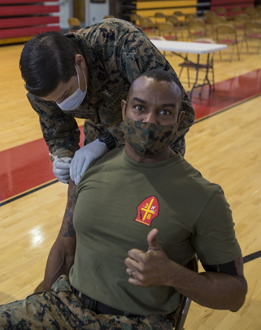 Leadership by Example, unit leaders from across II MEF receive COVID vaccine