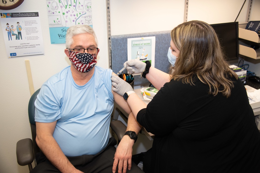 Personnel receive first COVID-19 vaccinations at Fort McCoy