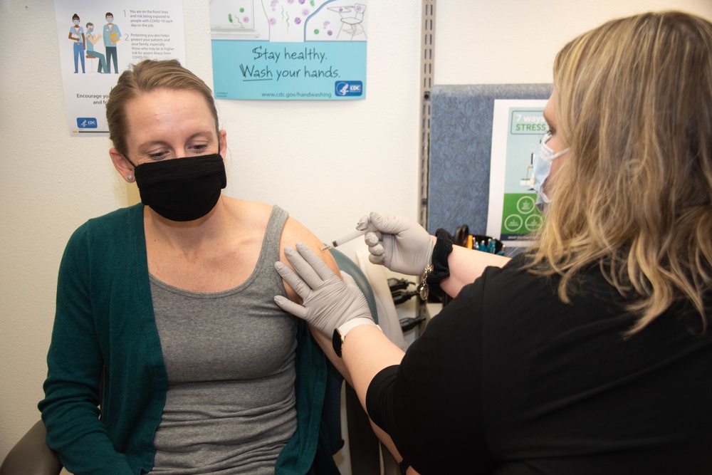 Personnel receive first COVID-19 vaccinations at Fort McCoy