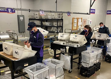 Army leaders learn from private industry partners