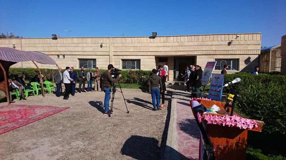 Iraqi press coverage at the Muthanna Veterinary Laboratory opening ceremony