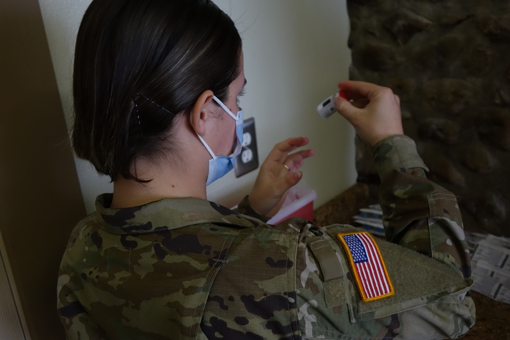 Texas Guardsmen support TDEM-led mobile vaccination program