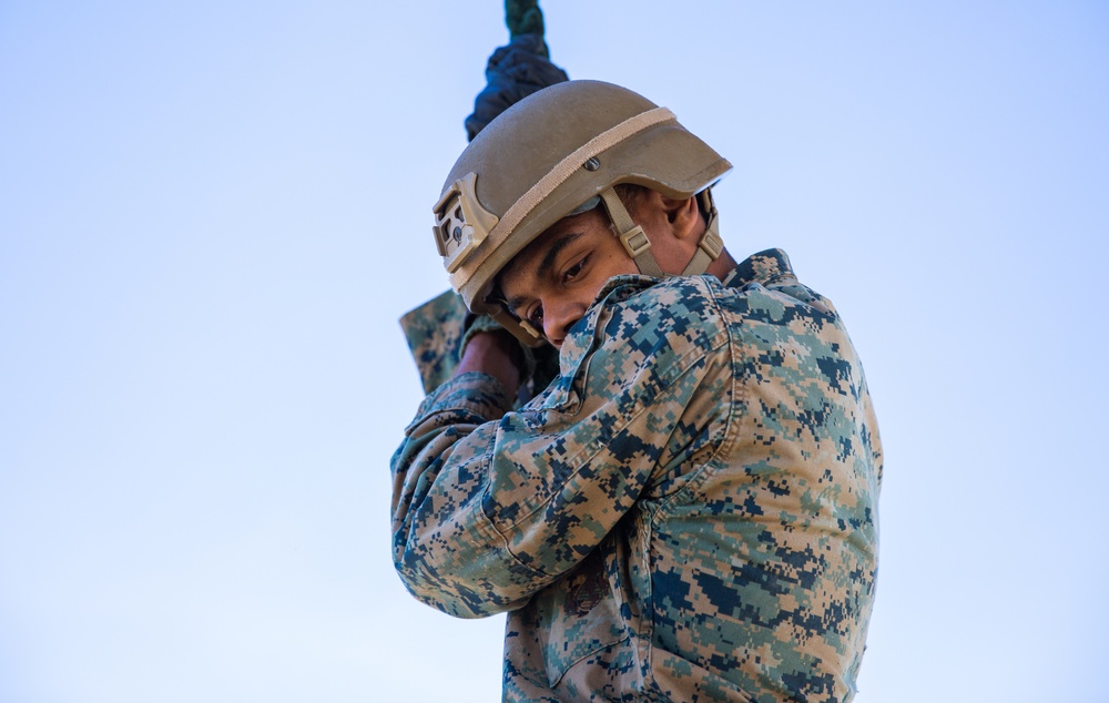 BLT 1/1 Conducts Fast Rope Training