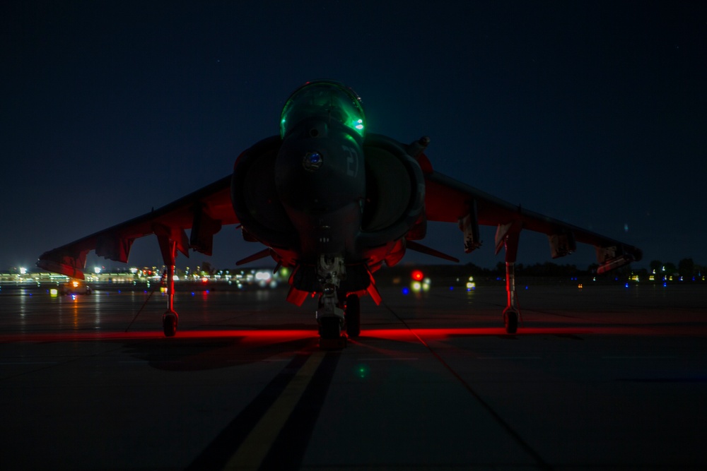 Marines train to drop bombs at a moment’s notice