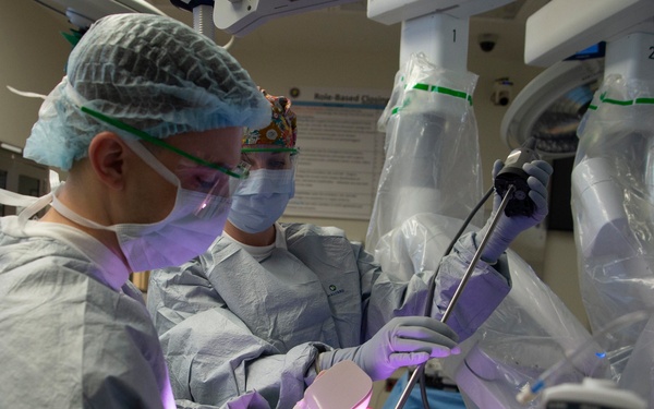 NMCSD Conducts Surgical Tele-Mentoring Study