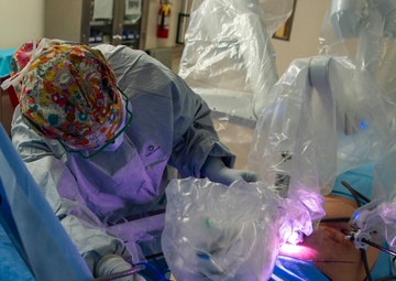 NMCSD Conducts Tele-Mentoring Surgical Study