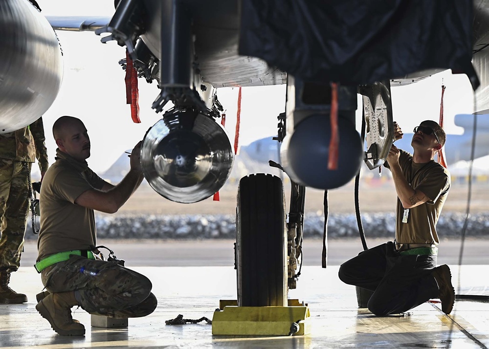 Strike Eagles arrive at Al Dhafra Air Base for Dynamic Force Employment