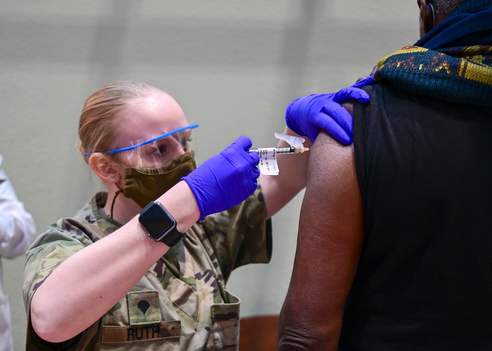 Maryland National Guard Administers Vaccines to Veterans