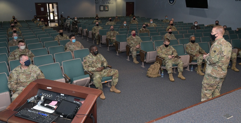 Photo of the Adjutant General of the Georgia Department of Defense visiting the 116th Air Control Wing