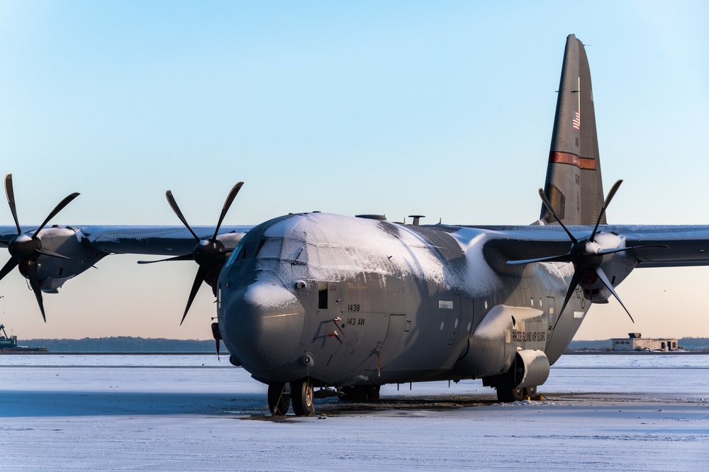 Snow bird like a C130