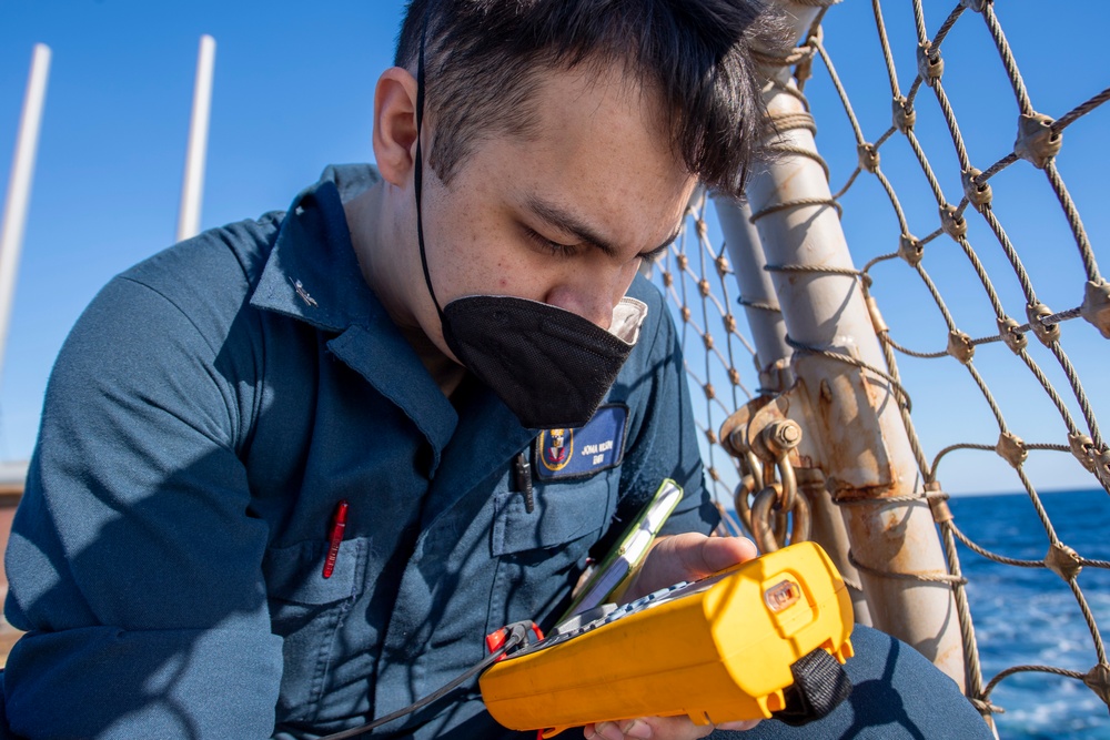 Laboon Conducts Operations with Carrier Strike Group 2