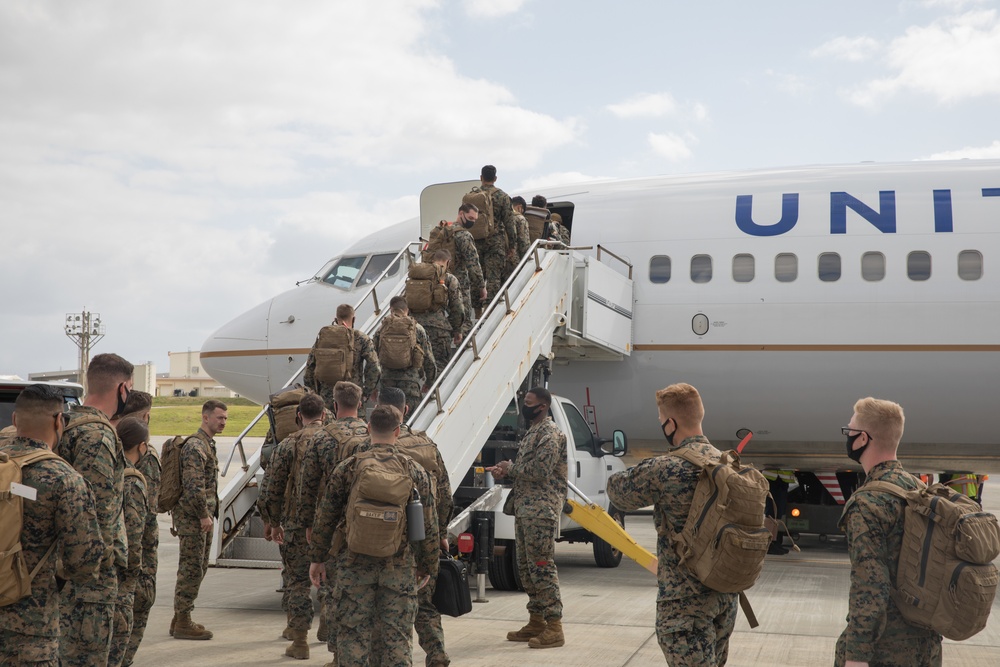 3rd Landing Support Battalion provides air transportation support at K5R Airfield