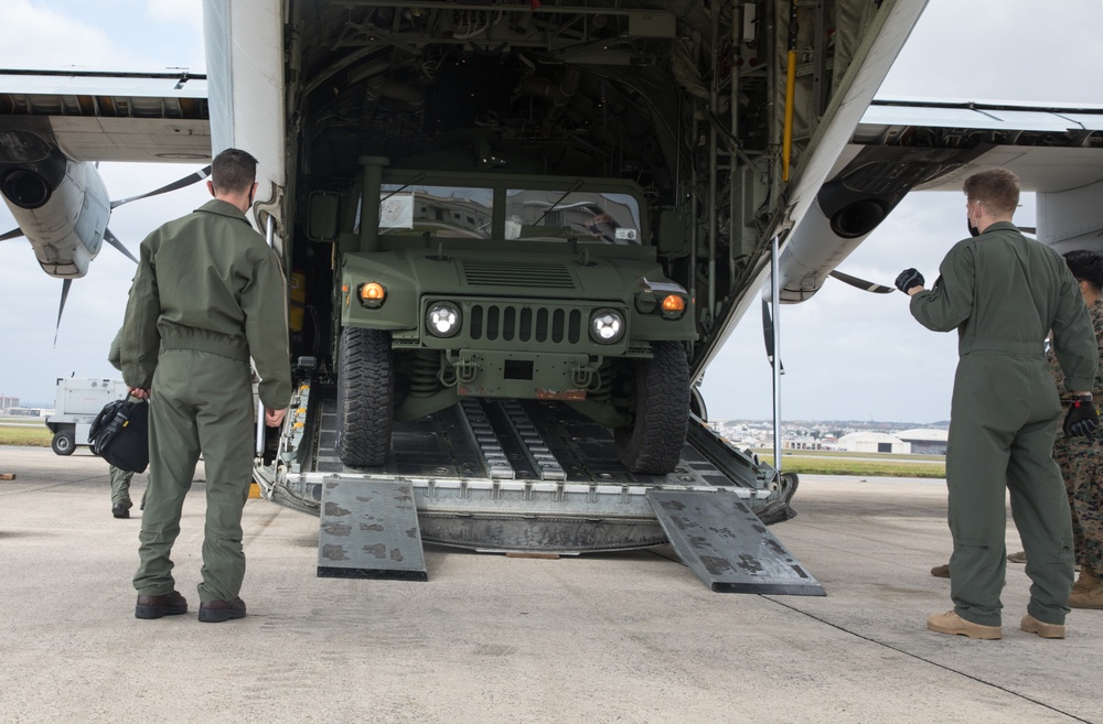 3rd Landing Support Battalion provides air transportation support at K5R Airfield