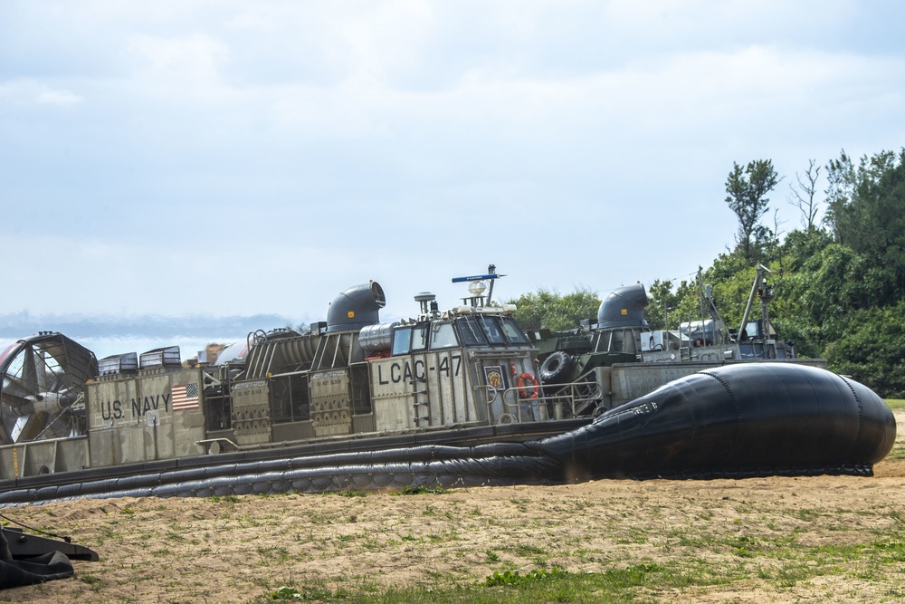 Light Armored Reconnaissance Conduct Beach Landing