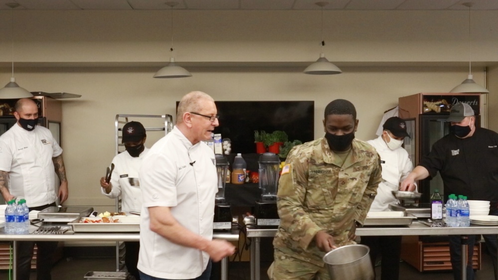 Chef Irvine Visits JBLM