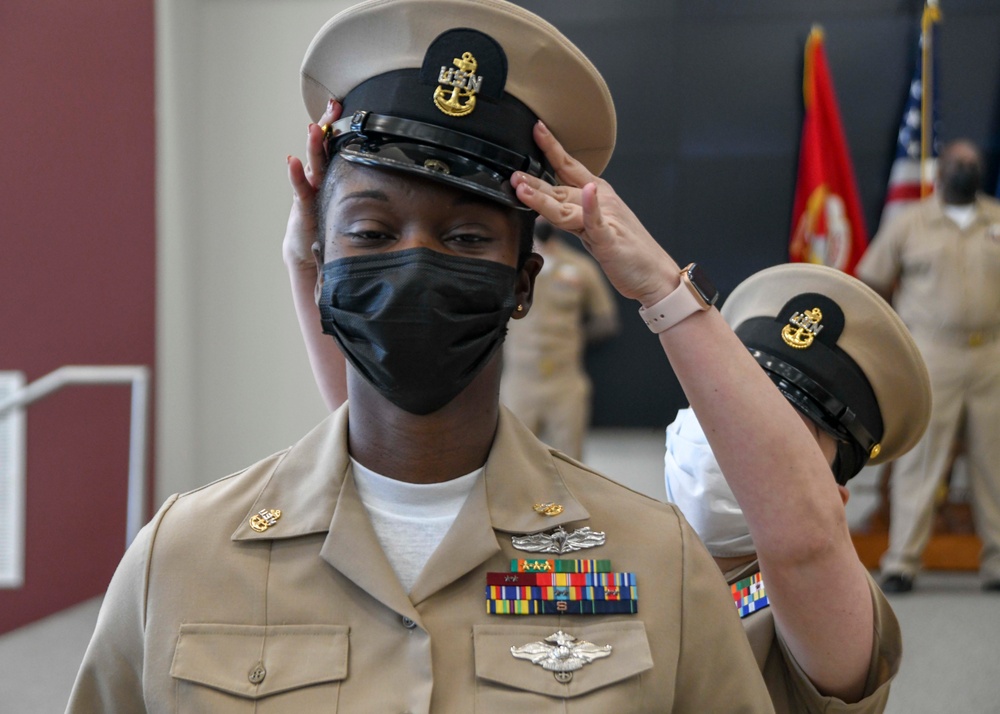 NMRTC CL pins newest chief petty officers