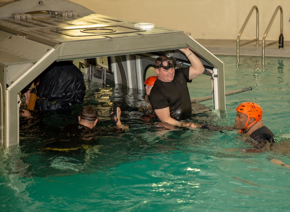 Marines participate in underwater engress training