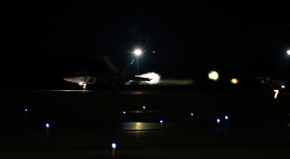 F-22 Raptor Night Flight