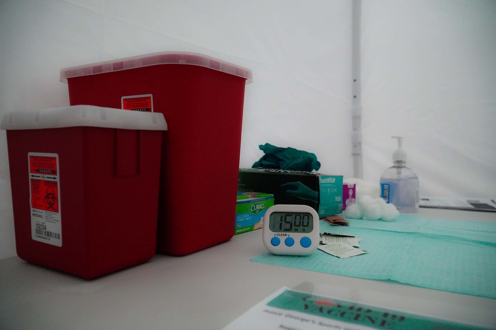 Military Medics Vaccinate Prince George's County Residents