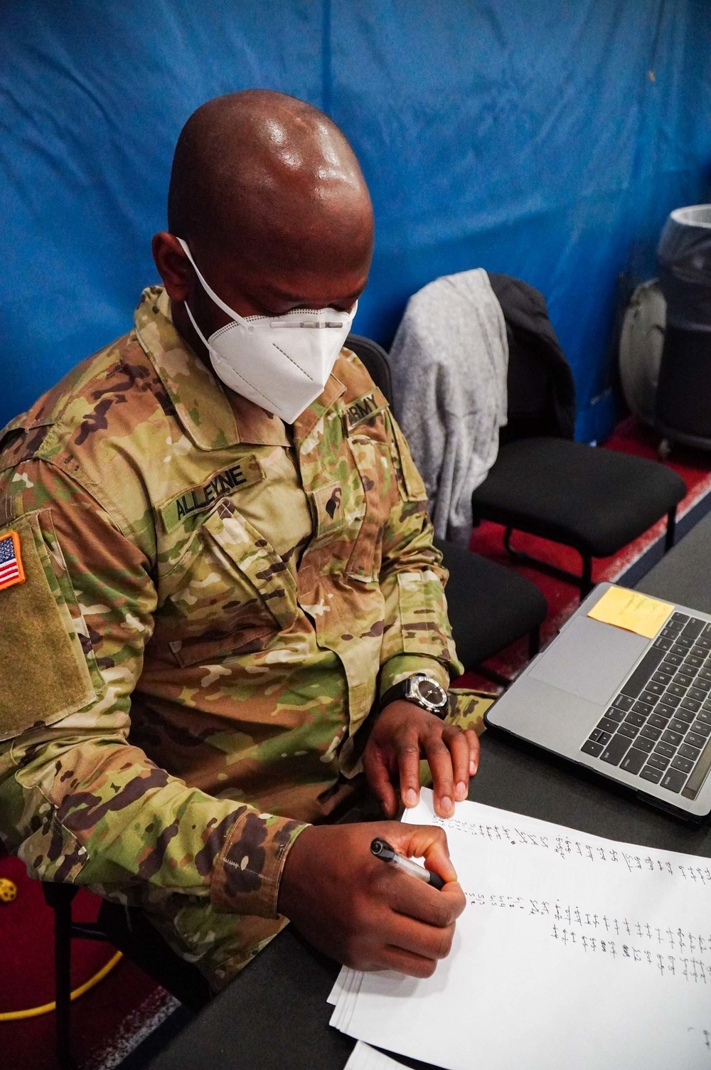 Military Medics Vaccinate Prince George's County Residents