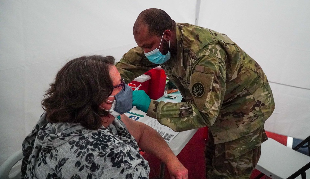 Military Medics Vaccinate Prince George's County Residents