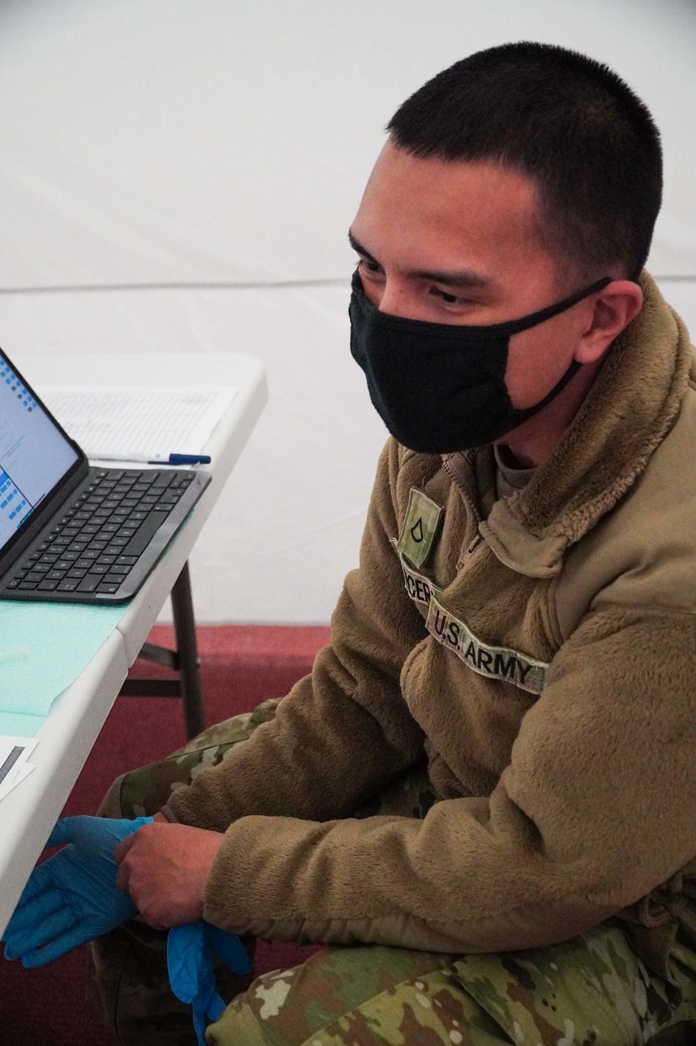 Military Medics Vaccinate Prince George's County Residents