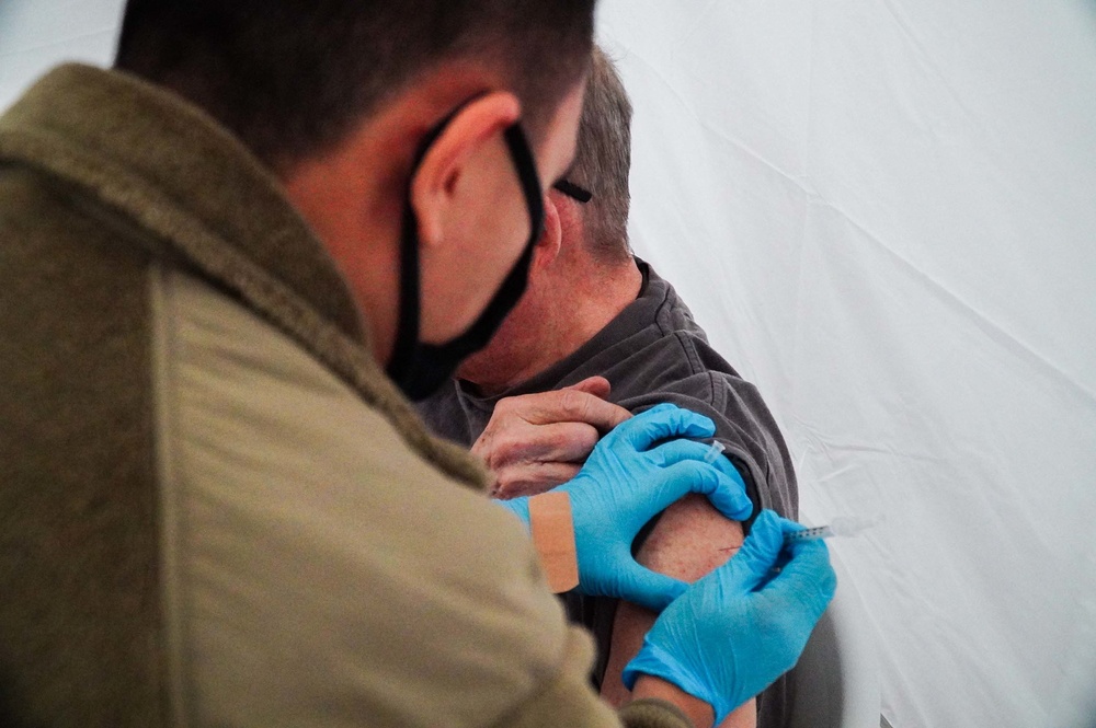 Military Medics Vaccinate Prince George's County Residents