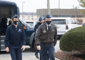 AMC commander visits 459th ARW