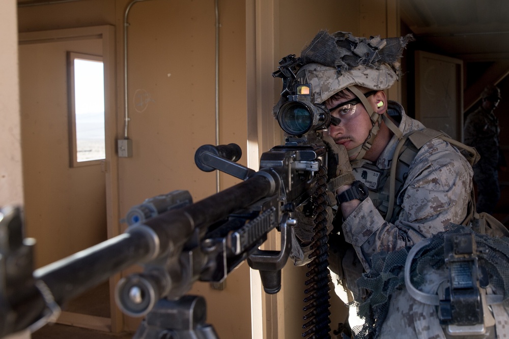 Patrolling The Mojave: V35 Urban Assault Lane Training