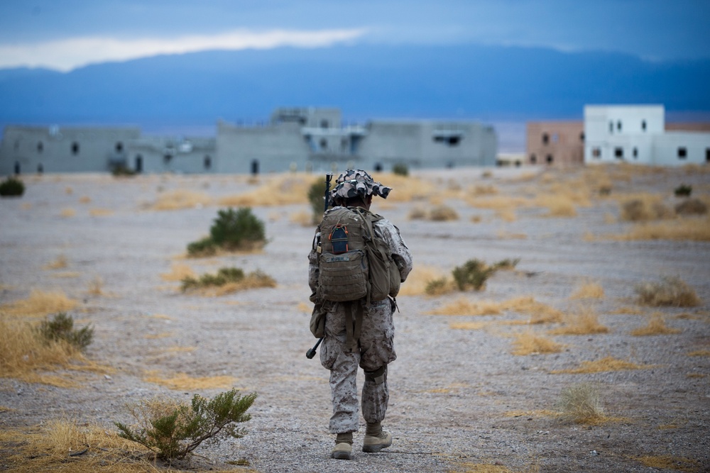 Patrolling The Mojave: V35 Urban Assault Lane Training
