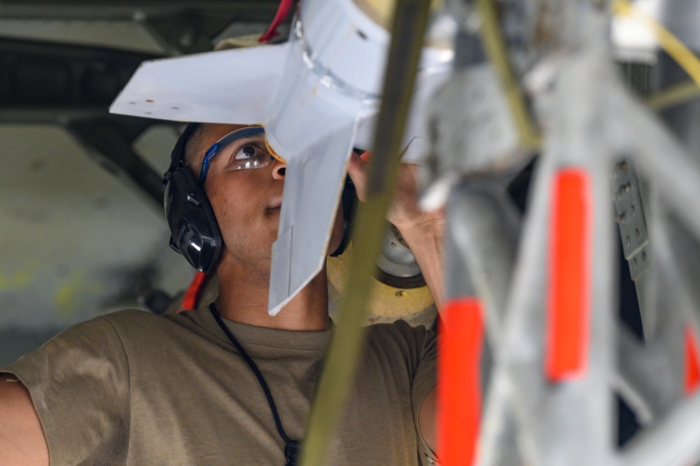 B-52 munitions load