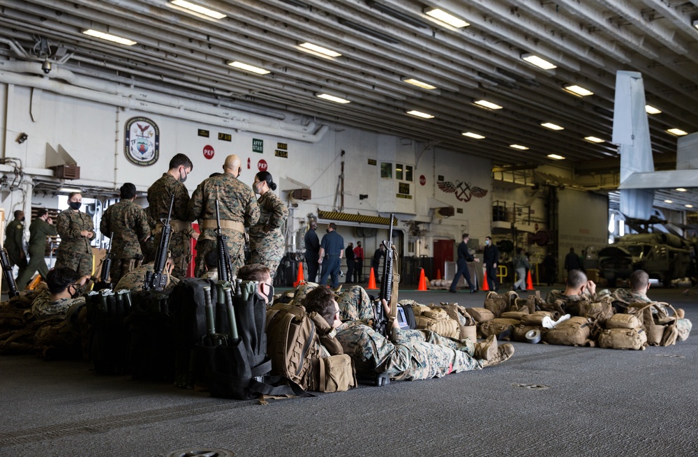 Marines with CLB-31 Prepare for Immediate Response