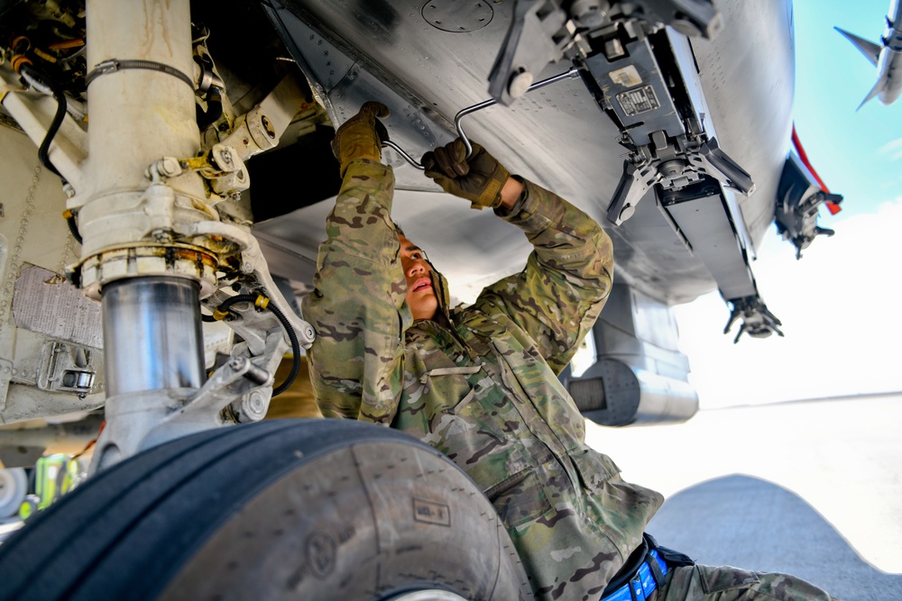 Members of the 332 Air Expeditionary Wing Perform Maintenance Exercise