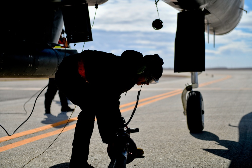 Members of the 332 Air Expeditionary Wing Perform Maintenance Exercise