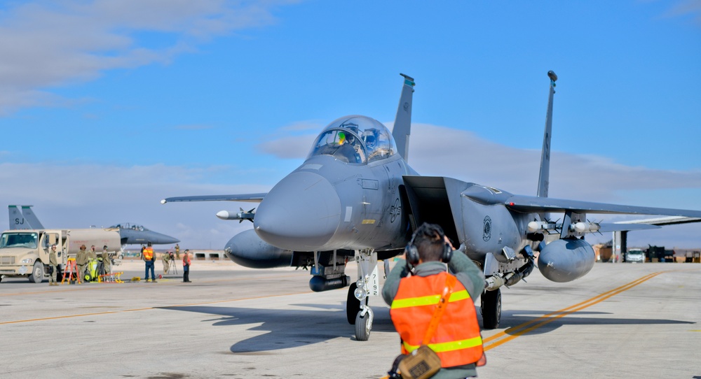 Members of the 332 Air Expeditionary Wing Perform Maintenance Exercise