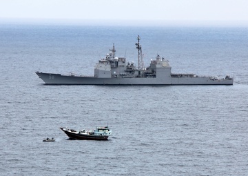 USS Philippine Sea Interdicts Over $2.8 Million of Heroin in North Arabian Sea