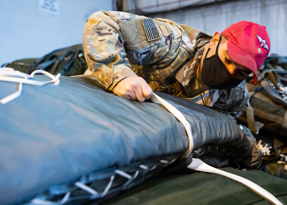 82nd Airborne Division Riggers Prepare Heavy Drops at JBC