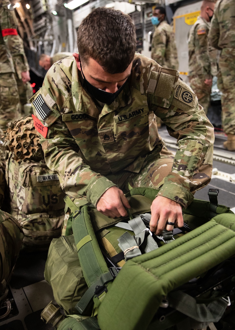 3rd BCT Paratroopers jump into JRTC