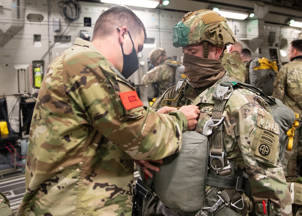 3rd BCT Paratroopers jump into JRTC