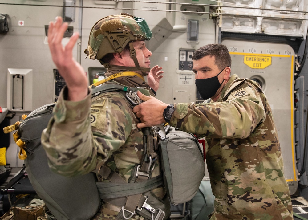 3rd BCT Paratroopers jump into JRTC