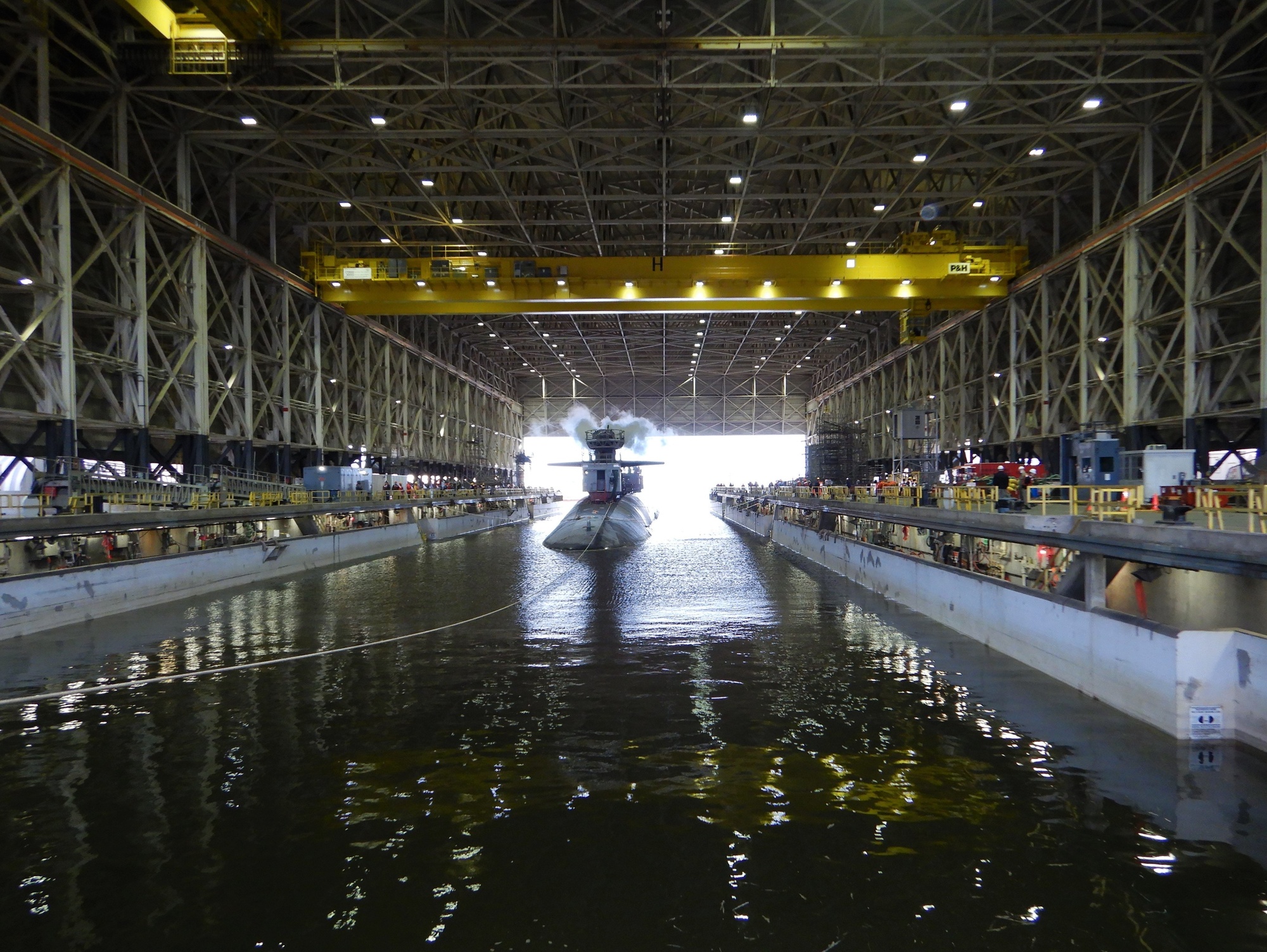 DVIDS - Images - USS Tennessee (SSBN 734) enters the Trident Refit