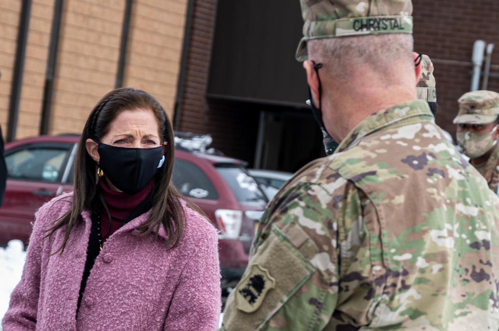 New Jersey First Lady visits National Guard returning from D.C.