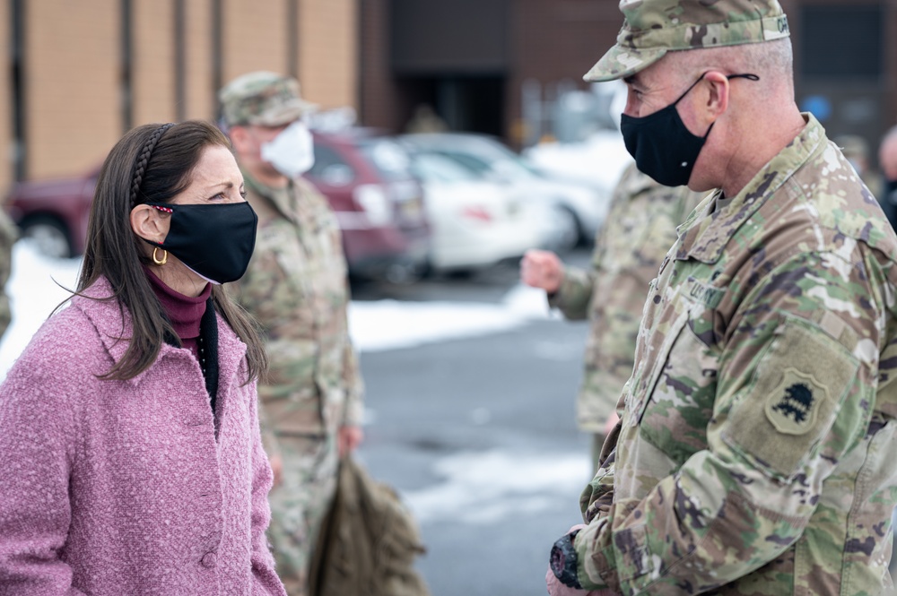 New Jersey First Lady visits National Guard returning from D.C.